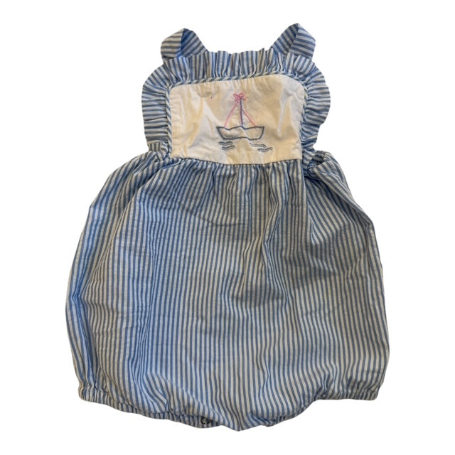 Maddie & Connor Sailboat Bubble