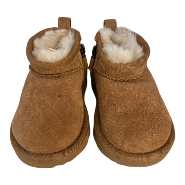 UGG Ultra Mini